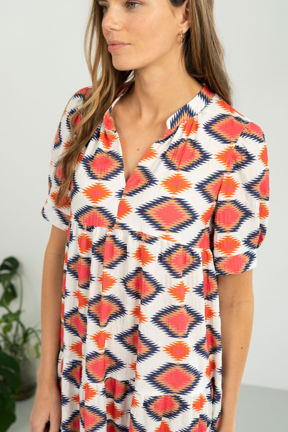 Vestido midi fluido con estampado geométrico