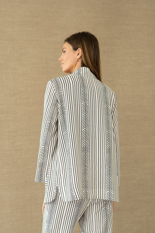 Chaqueta abierta fluida estampada de rayas