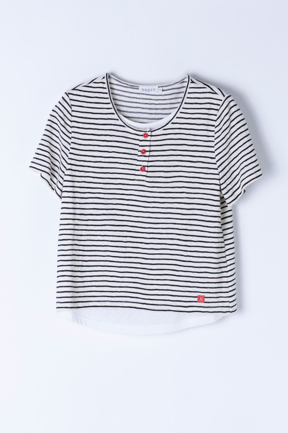 Camiseta marinera de rayas con botones